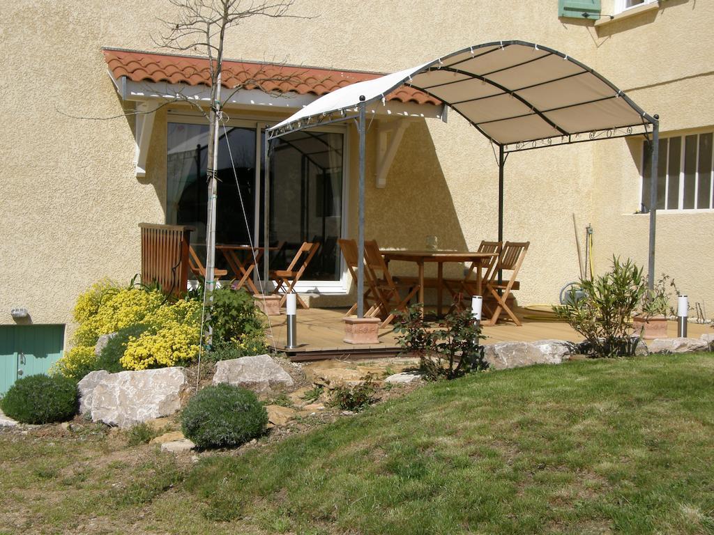 La Bergerie Bed & Breakfast Pollionnay Ngoại thất bức ảnh