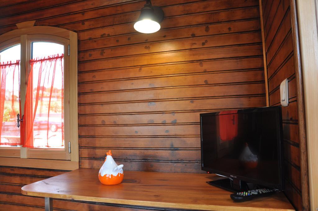 La Bergerie Bed & Breakfast Pollionnay Ngoại thất bức ảnh